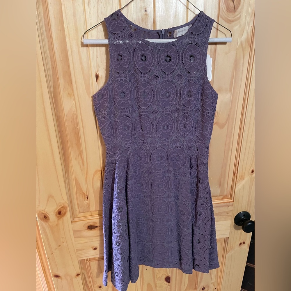 Altar’s State purple dress